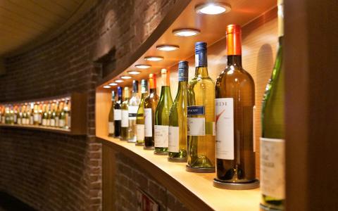 Découvrez une course insolite et la dégustation de vins français